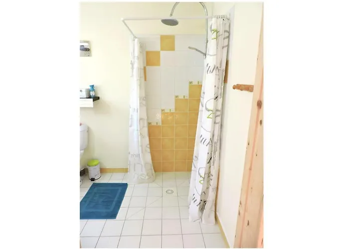 Cedre - Les De Barruerot - Jacuzzi Privatif بيت للعطل