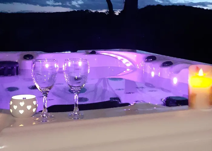 Cedre - Les De Barruerot - Jacuzzi Privatif بيت للعطل Peyrusse-Grande