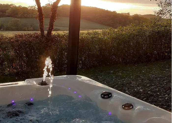 Cedre - Les De Barruerot - Jacuzzi Privatif بيت للعطل Peyrusse-Grande